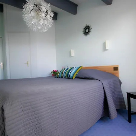 De L'océan Hotel 2*